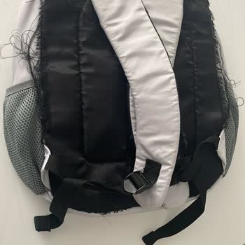 GS Store Yıkama Sonrası Dikişleri Atan Çanta Ve Çirkin Üslup!