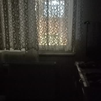 Aşırı Aydınlatma Nedeniyle Sağlık Sorunu Yaşayan Müşterinin Talebi