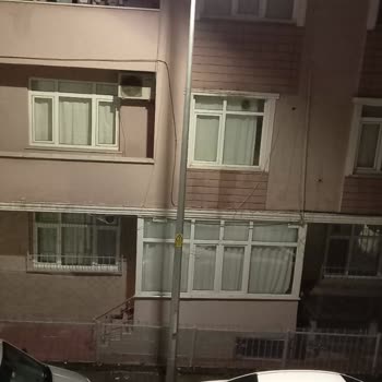 Aşırı Aydınlatma Nedeniyle Sağlık Sorunu Yaşayan Müşterinin Talebi
