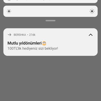 Bershka İndirim Vaadiyle Müşteri Yanıltıyor