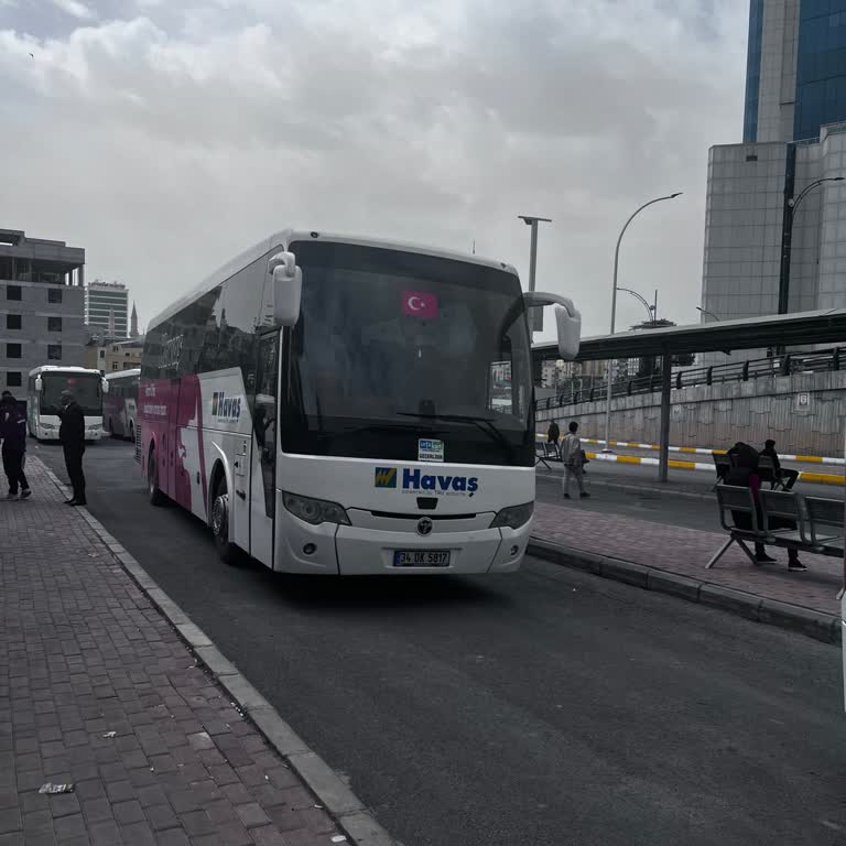 Havaş Servisinde İlgisizlik Ve Uzun Bekleyiş