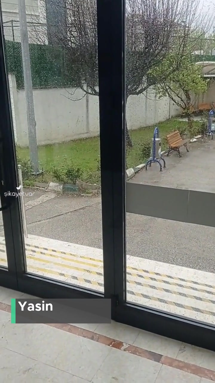 Batıköy Pirireis Cami Büyükçekmece Camiye Giriş Yok! videonun kapak resmi