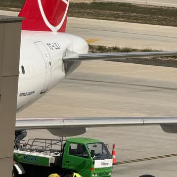 THY'de Uzun Süreli Bekleme Ve İlgisizlik