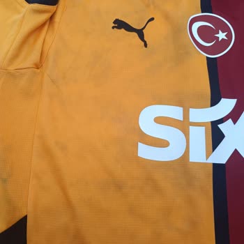 Galatasaray Forması Renk Değişimi Mağduriyeti