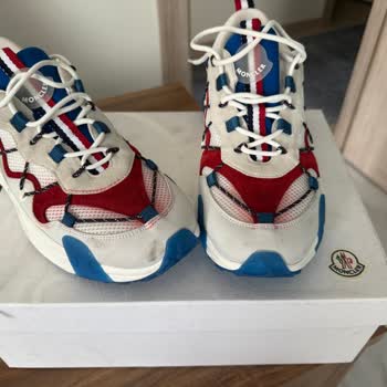 Moncler Ayakkabıda Hayal Kırıklığı Ve İlgisiz Müşteri Hizmeti