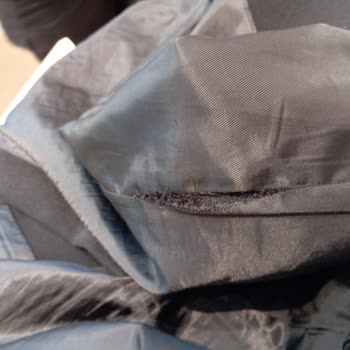 Mango Kabanın Hayal Kırıklığı Yaratan Kalitesi