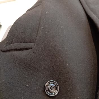 Mango Kabanın Hayal Kırıklığı Yaratan Kalitesi