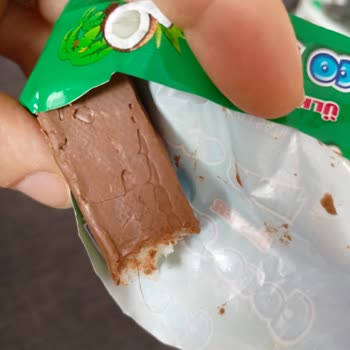 Ülker Coco Star'da Hijyen Sorunu: Çikolatadan Çıkan Kıl Şoku