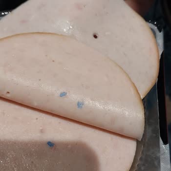 Namet Hindi Füme İçinde Plastik Parçalar