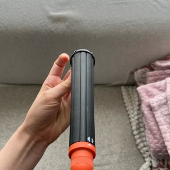 Dyson Airwrap ID defekter Konusaufsatz und beschädigte Verpackung nach Service