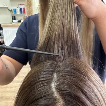 Hair Academy Kuaför & Güzellik Salonu Saçlarımı Mahvettiniz