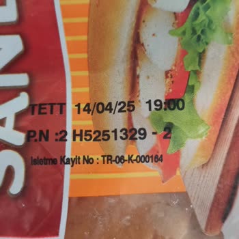 Son Kullanma Tarihi Geçmemiş UNO Ekmekler Küflü Çıktı