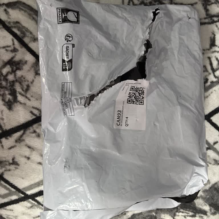 Açık Paket Teslimatı Ve Eksik Ürün Sorunu