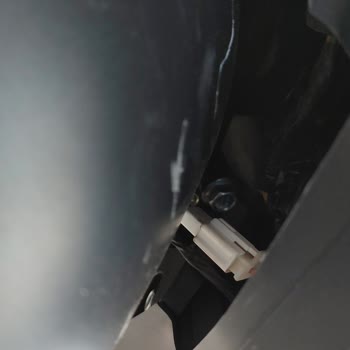 Motor Gövdesindeki Çatlak Ve Servis Sorunları