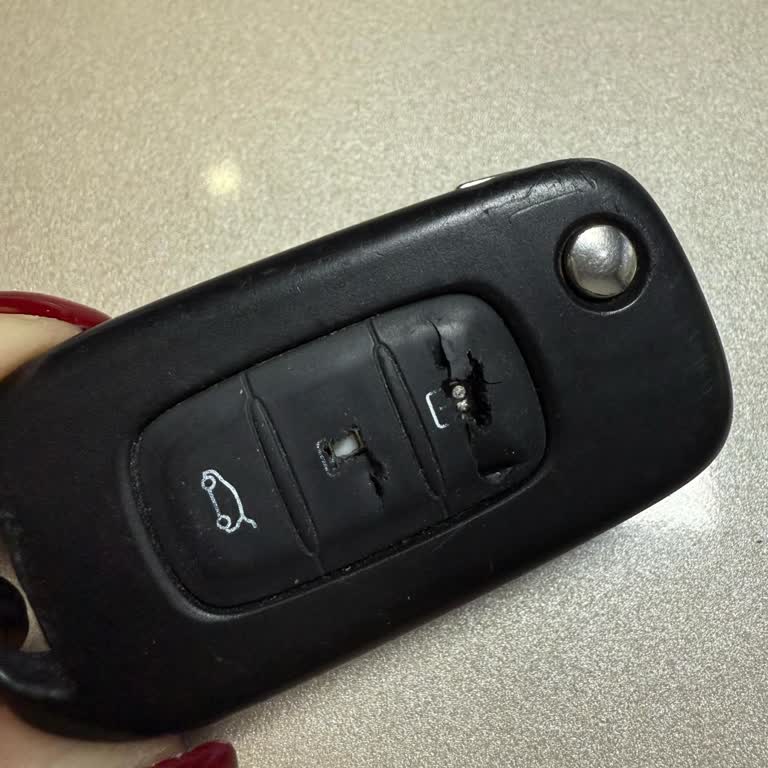 Renault Taliant Servis Ve Garanti Sorunları: Eksik Parça Ve Kalitesiz Ürün Mağduriyeti