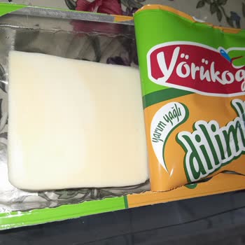 Yörükoğlu Kaşar Peynirinde Beklenmedik Renk Farklılığı