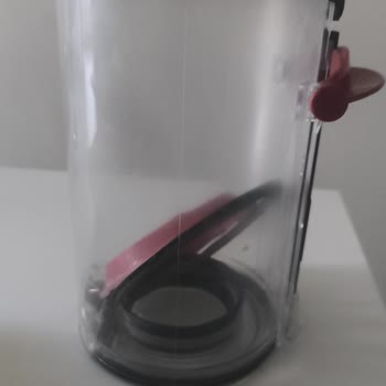 I Was Told to Replace My Entire Dyson V15 Dust Bin Just for a Loose Seal