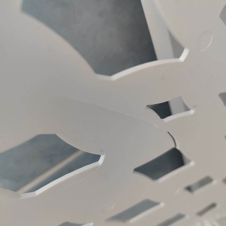 Vivense Mobilya'dan Aldığımız Banyo Dolabında Kırık Ve İletişim Sorunu