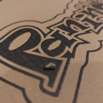 Pizzada Taş Çıkması Ve Sağlık Tehlikesi