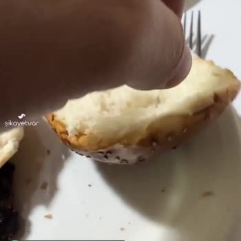 BİM'de Satılan Unlux Marka Hamburger Ekmeğindeki Sıkıntı!