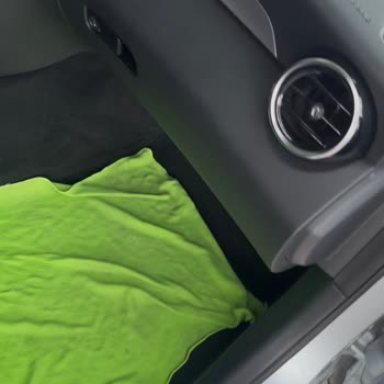Mercedes Aracımda Su Sızıntısı Ve Servis Gecikmesi