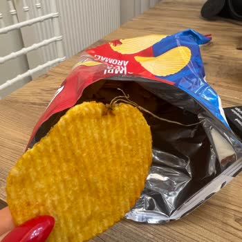 Ruffles Cipsin İçinden Çıkan Şaşırtıcı Yabancı Madde