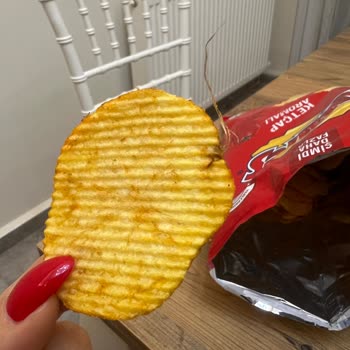 Ruffles Cipsin İçinden Çıkan Şaşırtıcı Yabancı Madde