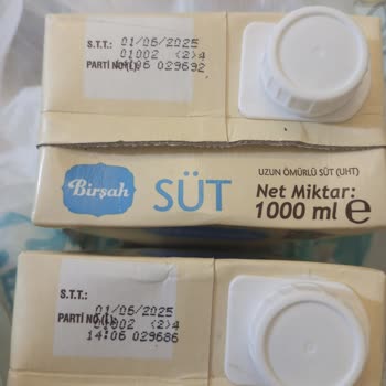 Bozuk Süt Skandalı: A101 Müşteri Şikayetine Yanıt Vermiyor!