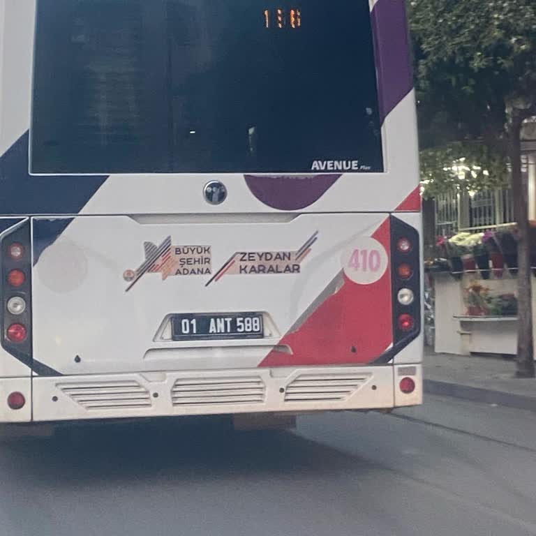 Otobüs Şoförünün Trafikte Tehlikeli Davranışları