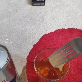 Red Bull İçinden Çıkan Madde!