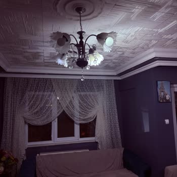 Ani Elektrik Kesintileri LED Ampulleri Bozdu
