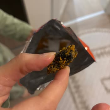 Doritos Peynirli'den Çıkan Gizemli Madde