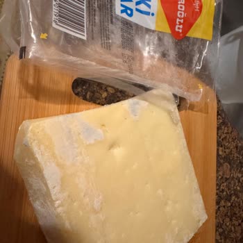 Eski Kaşar Peynirinde Vakum Sorunu Ve Küflenme