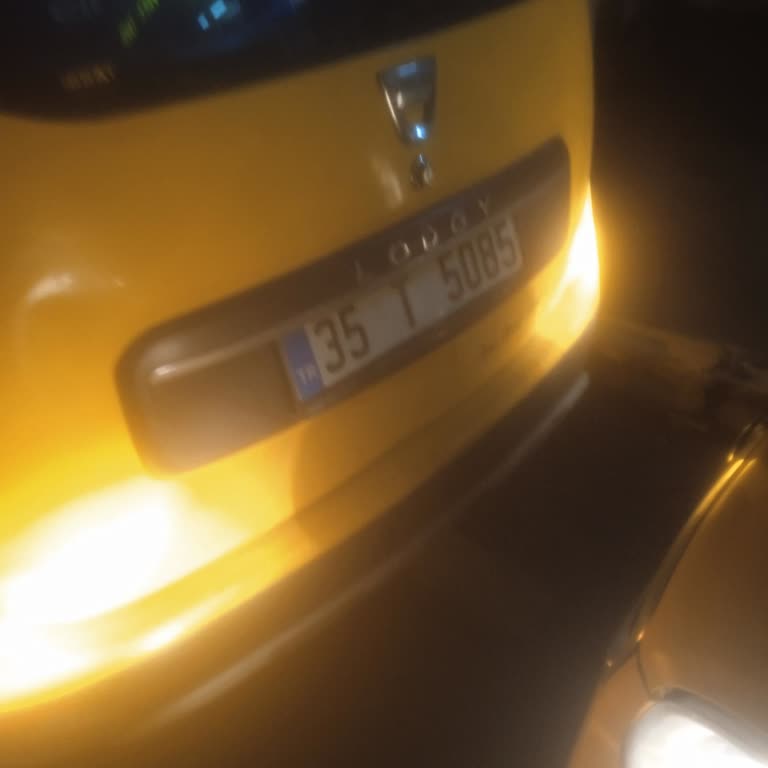 Balçova'da Saygısız Taksi Şoförü Deneyimi