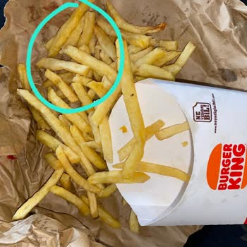 Burger King'de Hijyen Skandalı: Patateslerde Saç Kılı!