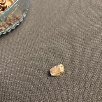 Migros Antep Fıstığı Paketinden Taş Çıktı