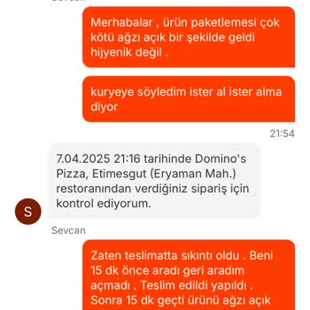Açık Gelen Pizza Ve Kuryenin Kaba Tavrı