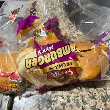 Küflü Ekmek Şoku: Ada Gross Ovacık'ta Hayal Kırıklığı