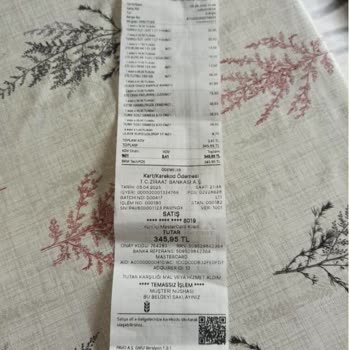 Küflü Ekmek Şoku: Ada Gross Ovacık'ta Hayal Kırıklığı