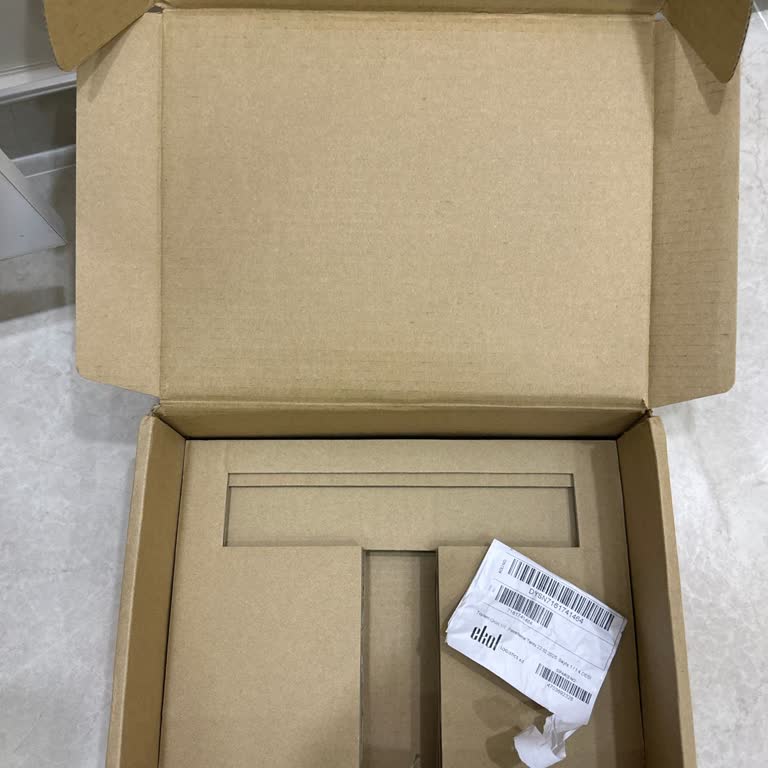 Boş Kutu Şoku: Dyson'dan Gelen Hayal Kırıklığı