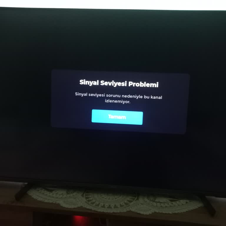 Yıkım Nedeniyle 5 Gündür İnternetsiz Ve Televizyonsuz Kaldık!