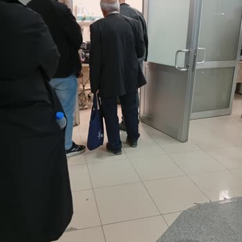 Çankırı Devlet Hastanesi Acil Servisinde Sıra İhlali