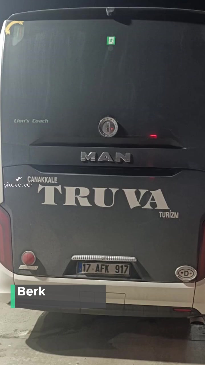 Çanakkale Truva Turizm 4 Kişilik Birleşik Arka Koltukta 5 Kişi Seyahat Ettik! videonun kapak resmi