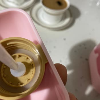 Küflü Suluk Ve İlgisiz Müşteri Hizmetleri