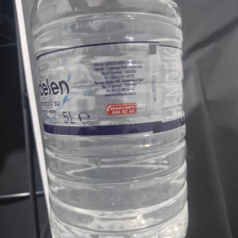 Kardelen Su'da Şaşırtıcı Koku Ve Yabancı Maddeler