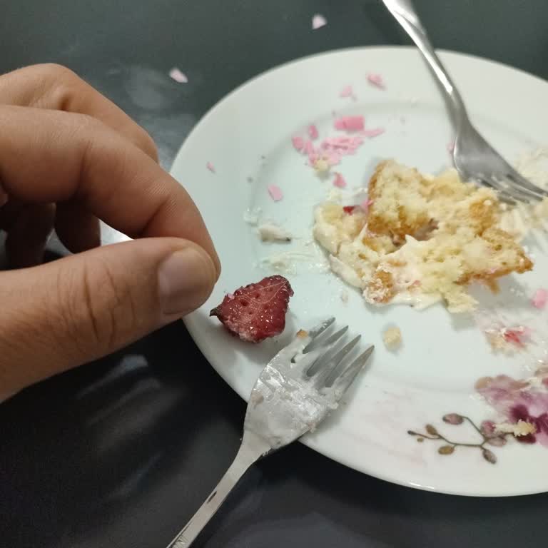 Bayat Pasta Ve Hijyen Sorunları: Ailem Zehirlendi!