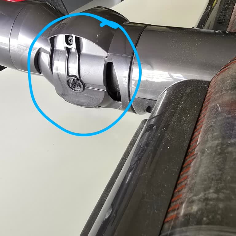 I Can’t Use My Dyson V15 Detect Absolute for Months Due to Unavailable Spare Part