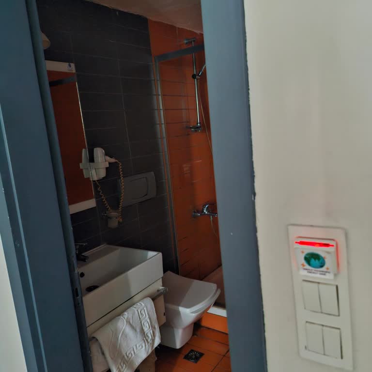 Grand As Otel'de Hayal Kırıklığı: Hijyen Ve Hizmet Sorunları