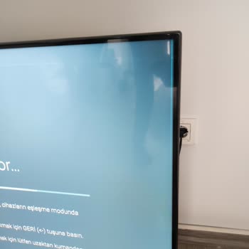 Yeni Aldığım Vestel TV'de Piksel Sorunu
