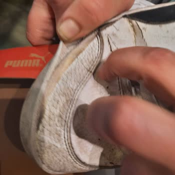 Puma Ayakkabıda Kalite Sorunu Ve İletişimsizlik